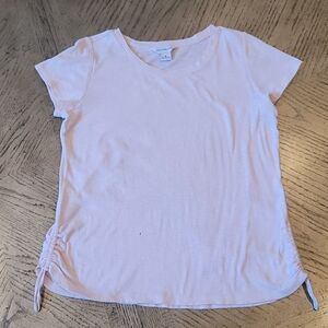 Liz Claiborne size M light pink t shirt. 💗